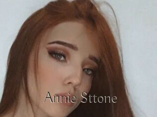 Annie_Sttone