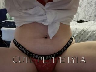 CUTE_PETITE_LYLA