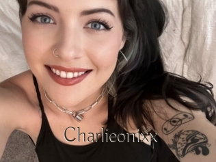 Charlieonixx