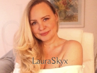 LauraSkyx