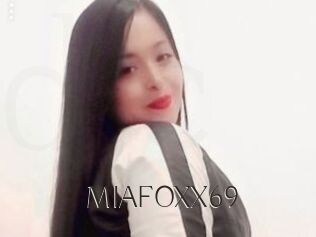 MIAFOXX69